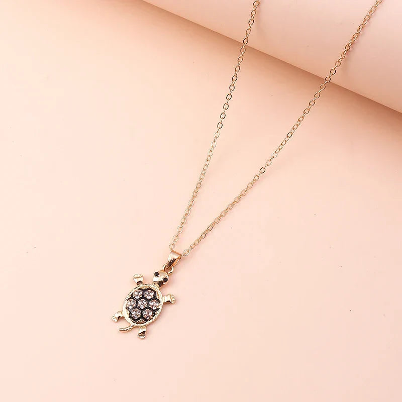 Cartoon Crystal Turtle Necklace – Cute & Sparkling Jewelry