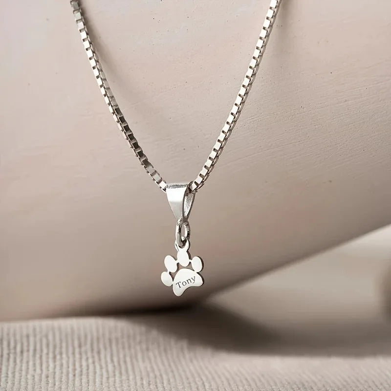 Personalized Paw Necklace – Custom Name Jewelry for Pet Lovers
