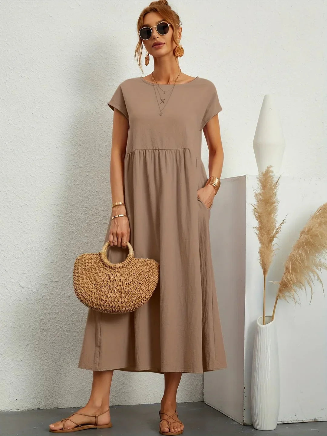 Esme - Elegant Women's Casual Dress