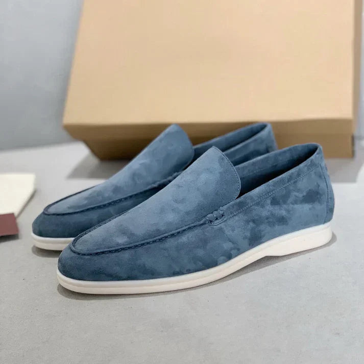Chique suède loafers