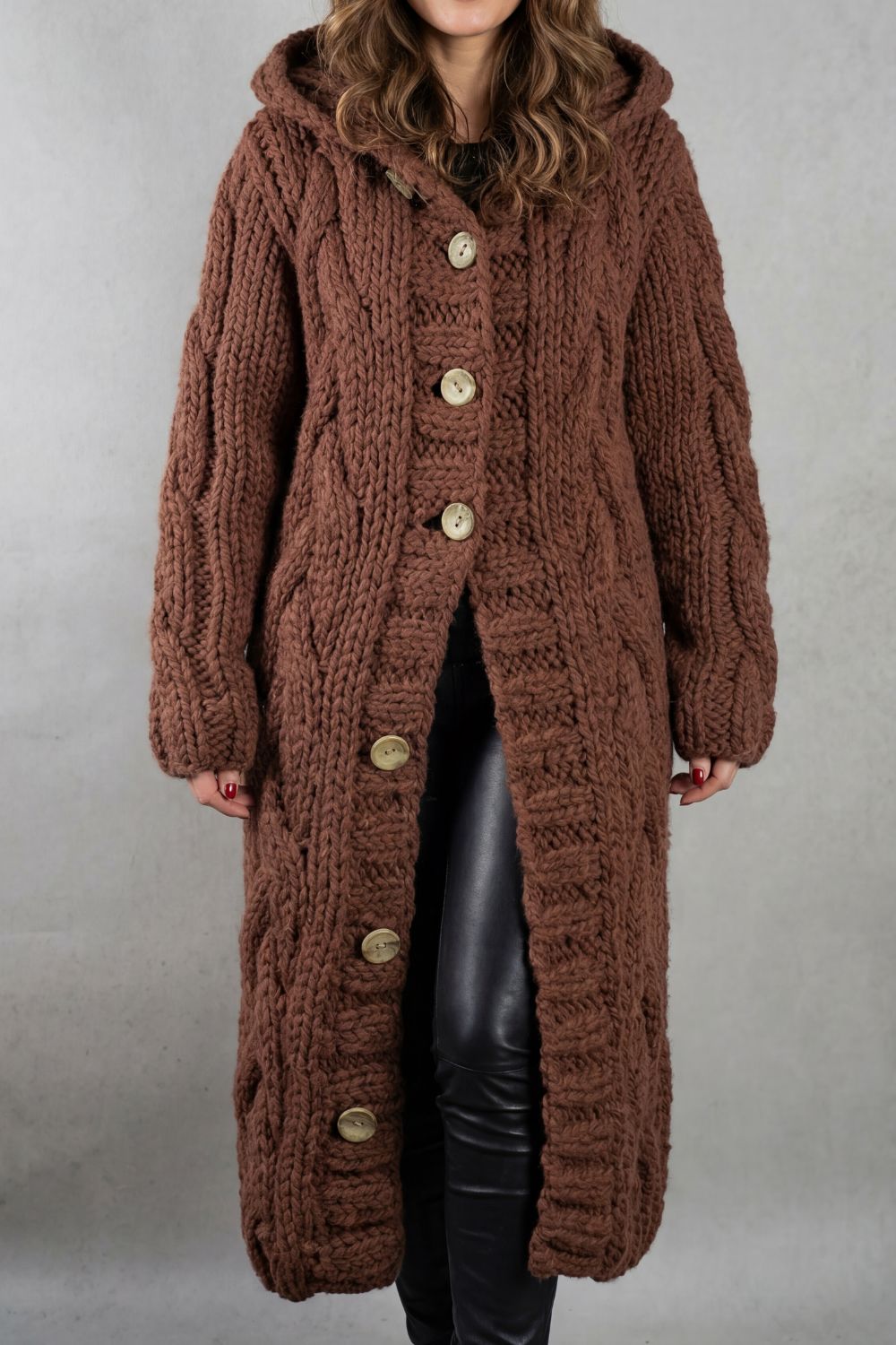Karinaè – Oversized cable knit – Hooded cardigan coat