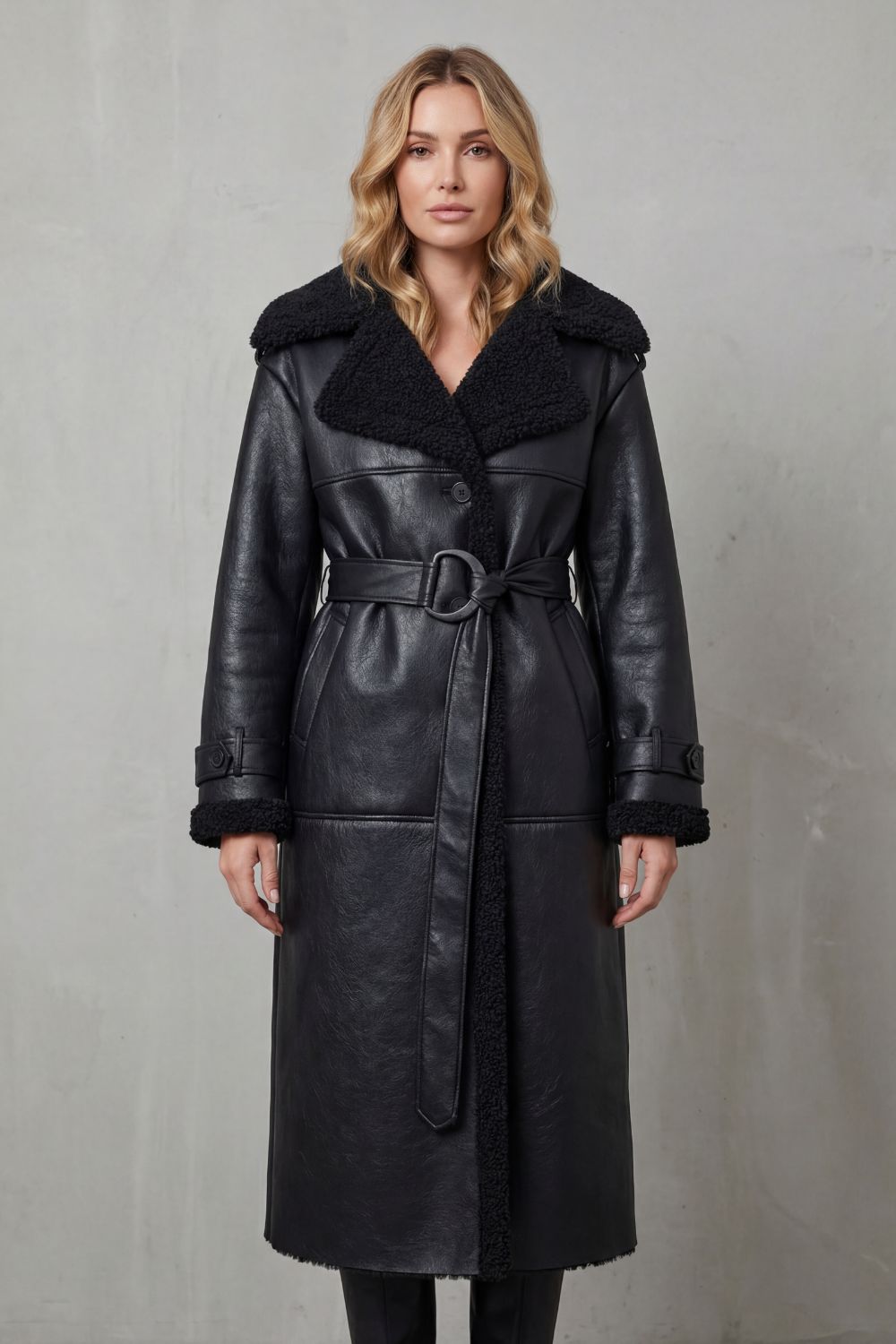 Ravienne – Oversized belted warmth – Shearling coat