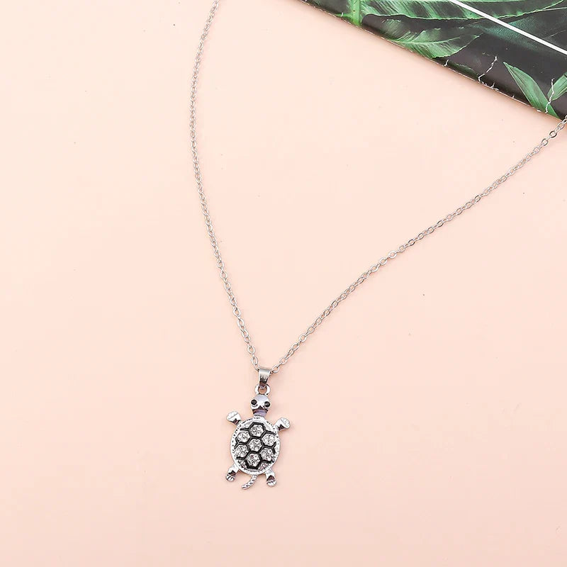 Cartoon Crystal Turtle Necklace – Cute & Sparkling Jewelry
