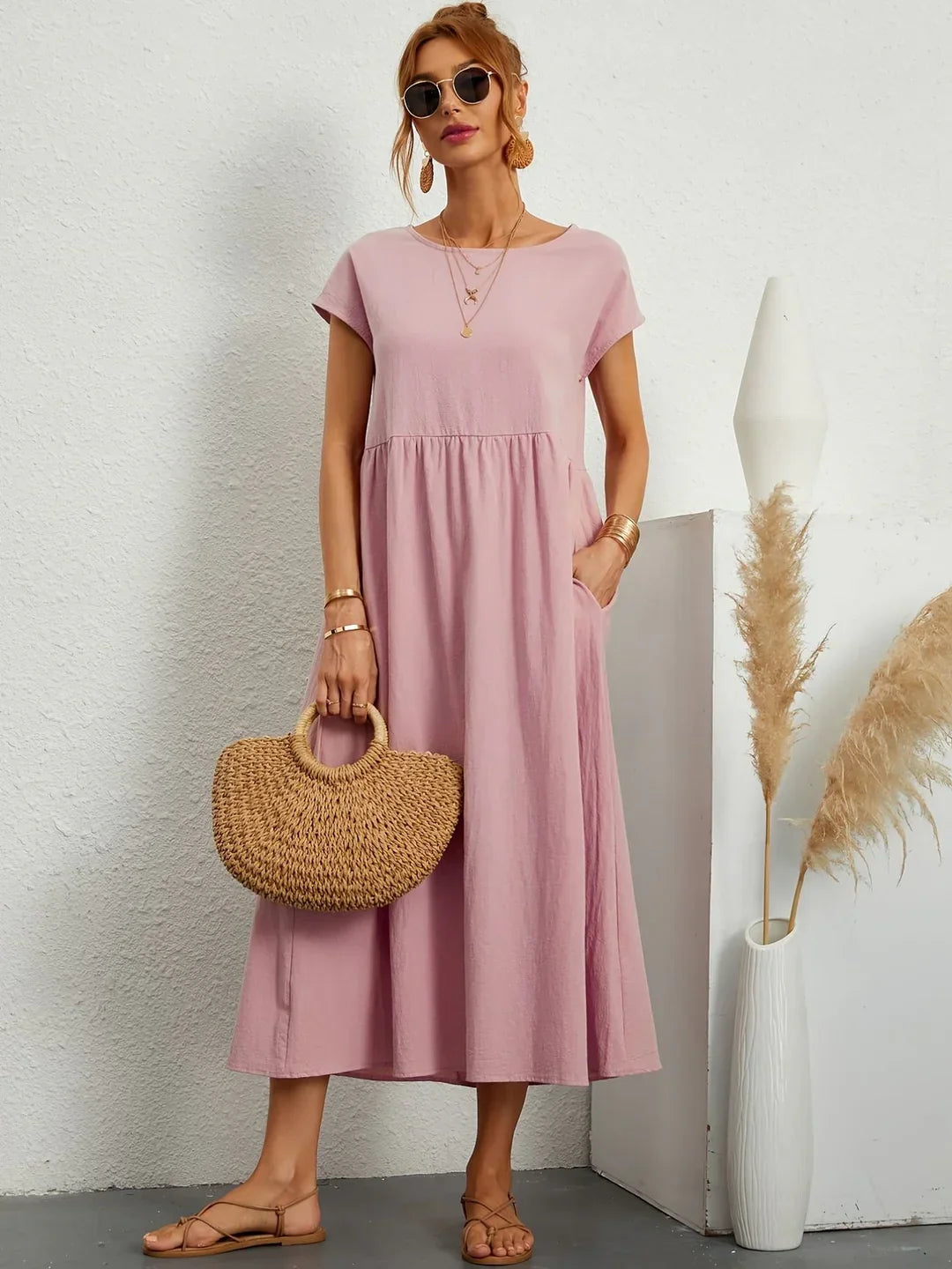 Esme - Elegant Women's Casual Dress