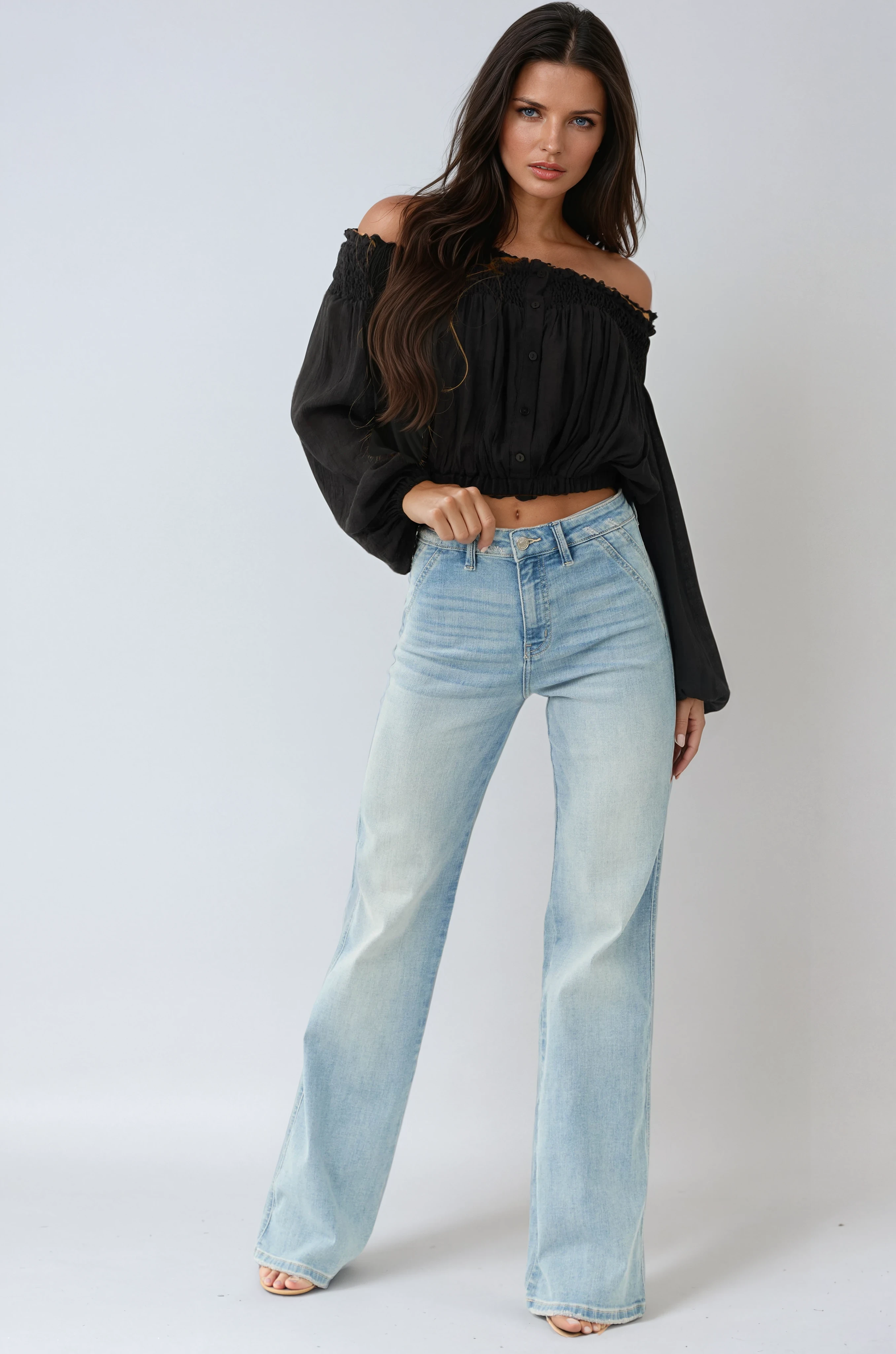 Elara | Flared Legs in Light Blue